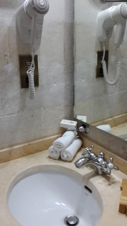 Assaha Ghobeiry Hotel Beyrut Dış mekan fotoğraf